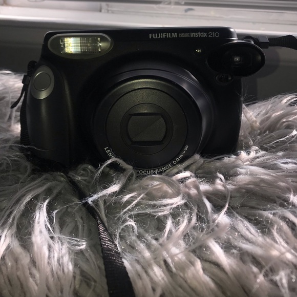 Instax - Picture 2 of 5